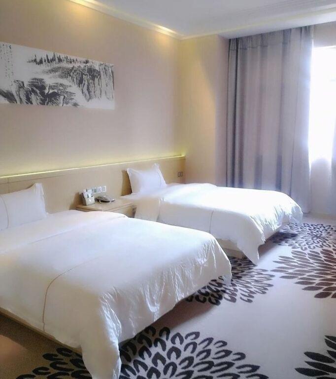Фошань: Langyi South Bay Hotel