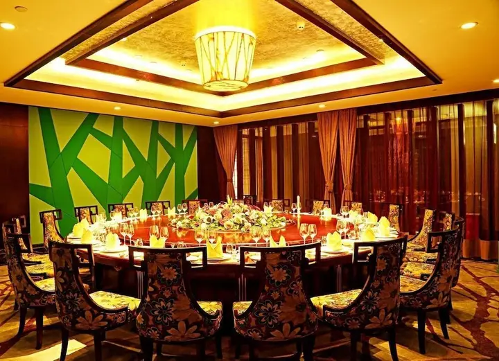 Ухань: Grace Hotel,optics Valley