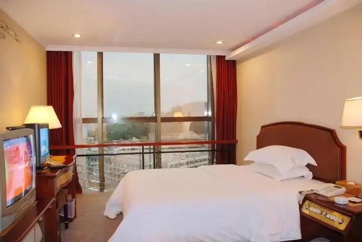 Хойчжоу: Out Sky Hotel