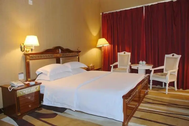 Хойчжоу: Out Sky Hotel