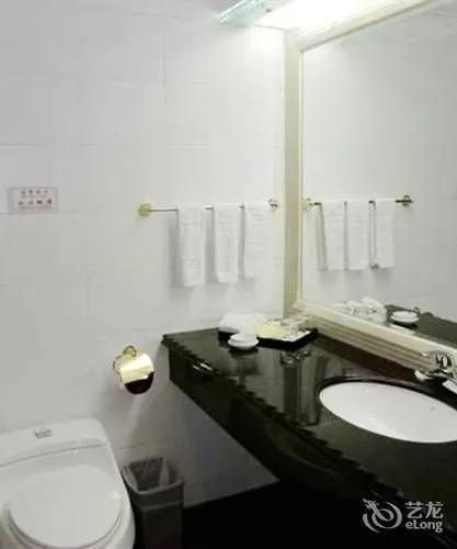 Цзиньюань: Vienna Classic Hotel Lianzhou Tower