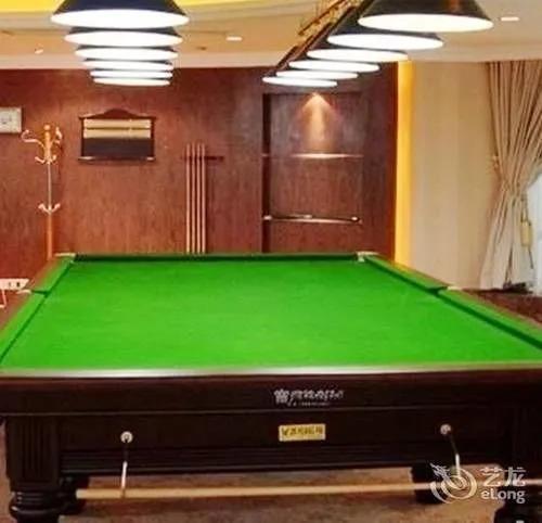 Цзиньюань: Vienna Classic Hotel Lianzhou Tower