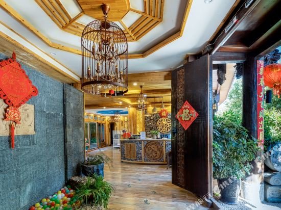 Лицзян: Lisiman Inn (Lijiang Art Club)