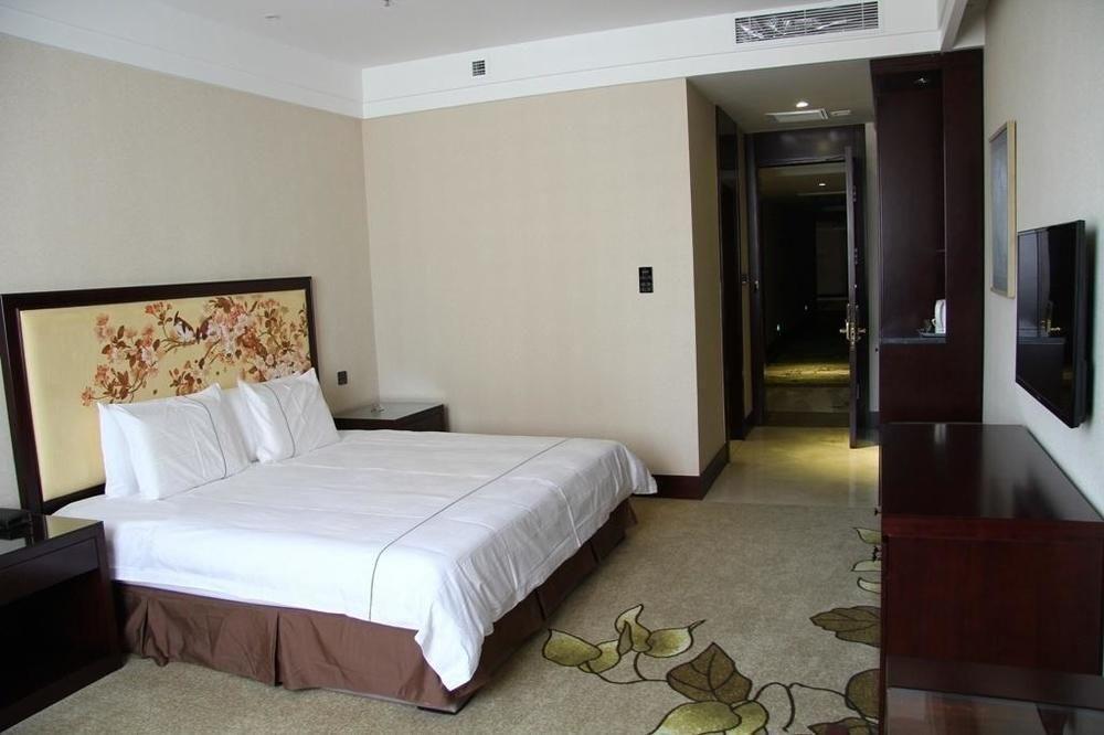 Шицзячжуан: Halo Hotel