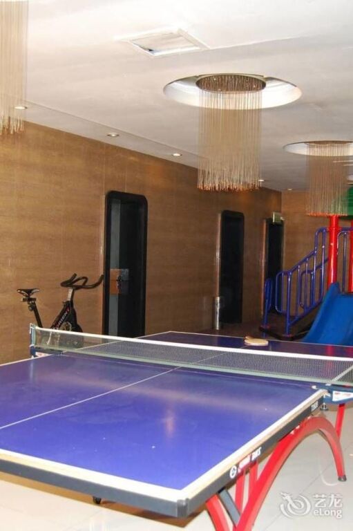 Уху: Baolongyuan Hotel Wuhu