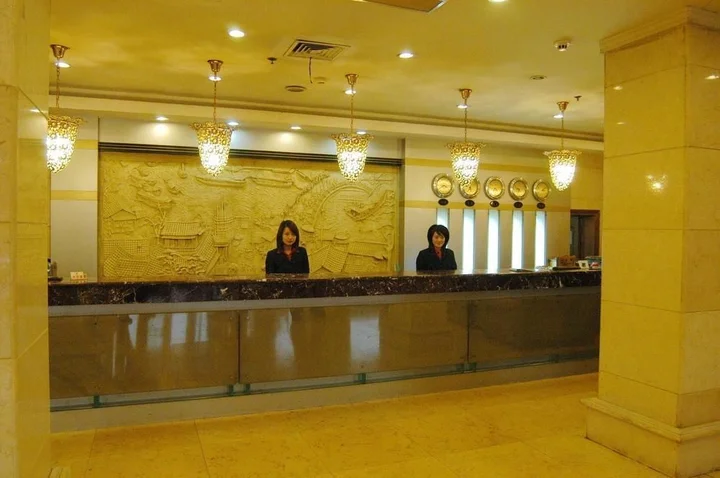 Уху: Baolongyuan Hotel Wuhu