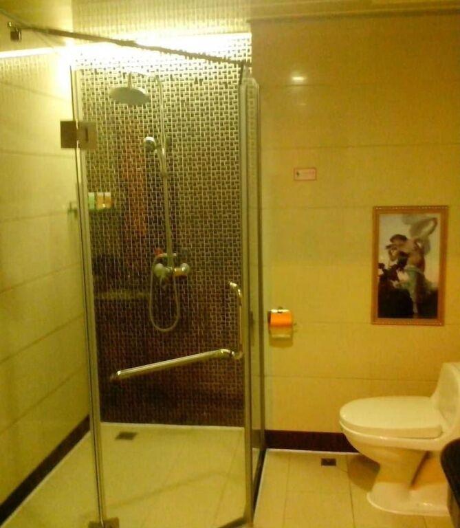 Фошань: Foshan Property Hotel