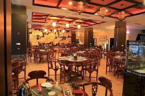 Фошань: Foshan Happy Hotel
