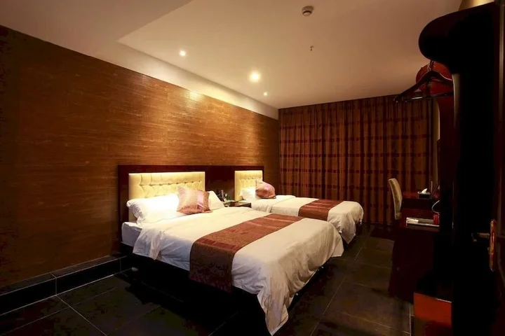 Уху: Wuhu Balidao Holiday Hotel