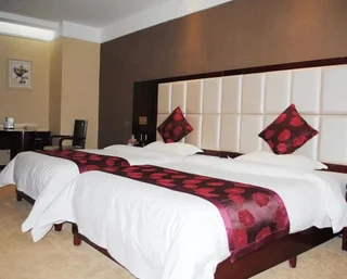 Лоян: Luo Yang Disney Hotel