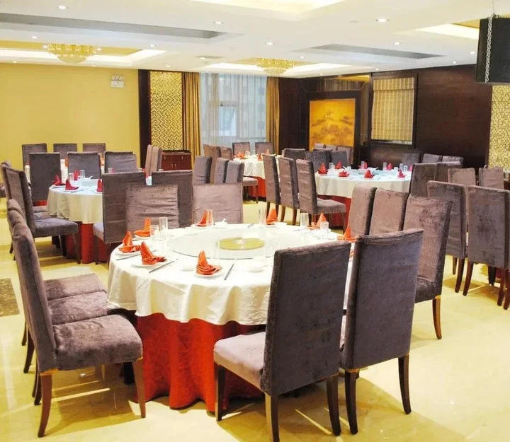 Лоян: Luo Yang Disney Hotel