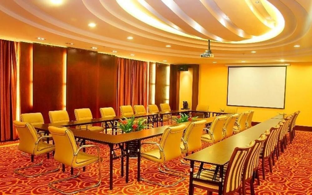 Чжэнчжоу: Xingang Hotel