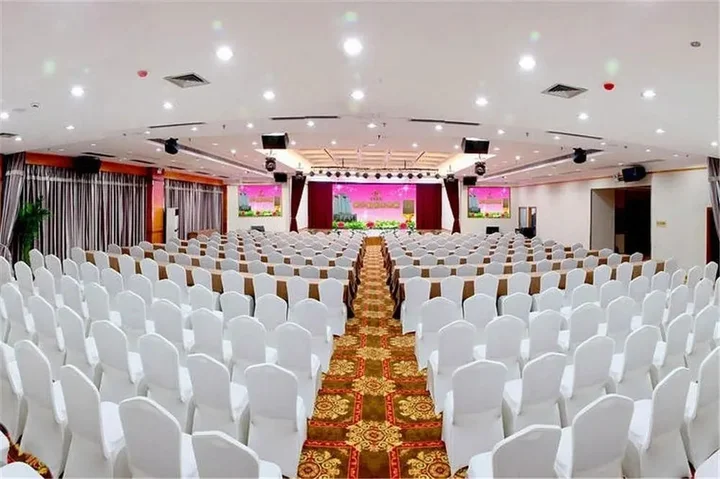 Баоцзи: Yi He Hotel