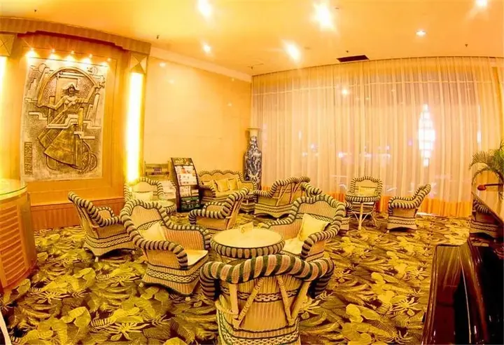 Баоцзи: Yi He Hotel