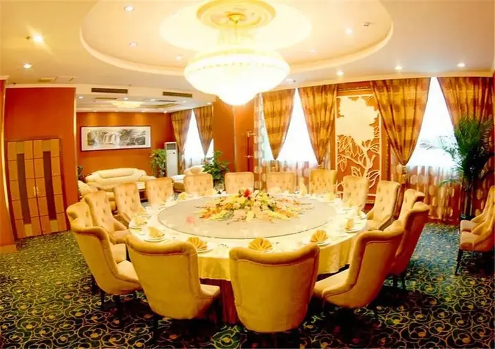 Баоцзи: Yi He Hotel
