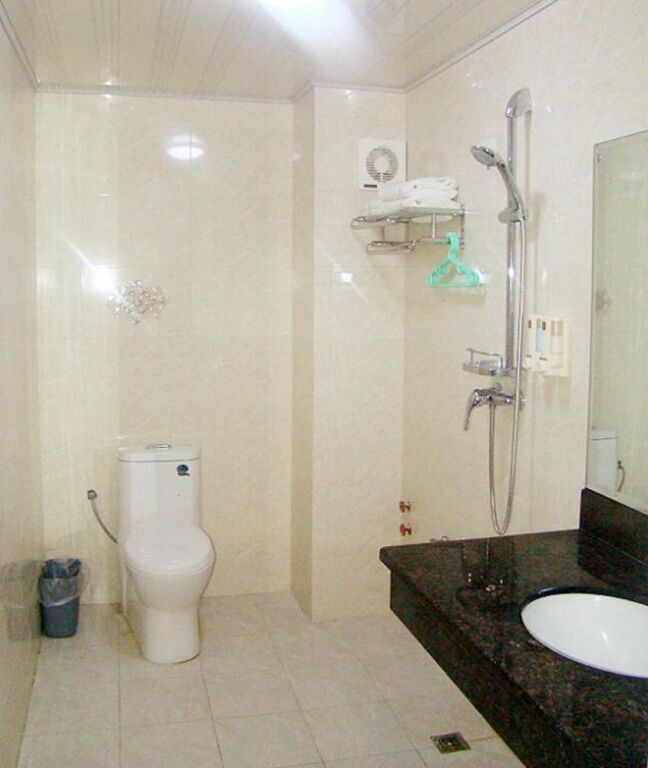 Гуйлинь: Yuanlong Business Hotel