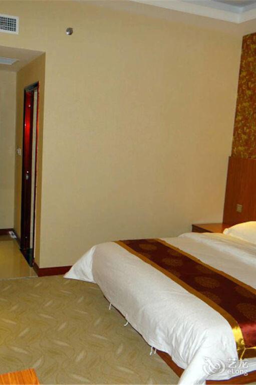 Чжэнчжоу: Zhengzhou Airport Hongfa Hotel