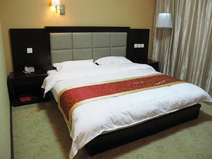 Чжэнчжоу: Zhengzhou Airport Hongfa Hotel
