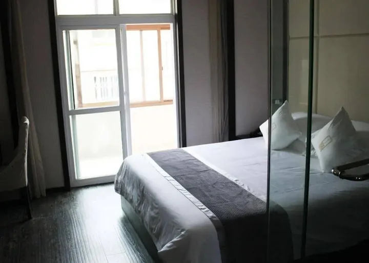 Чжоушань: Guanyue Shangpin Hotel- Zhoushan