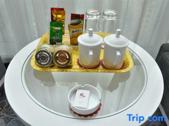 Линьи: Yijing Holiday Hotel