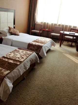Чжэньцзян: Yangzhong New World Hotel