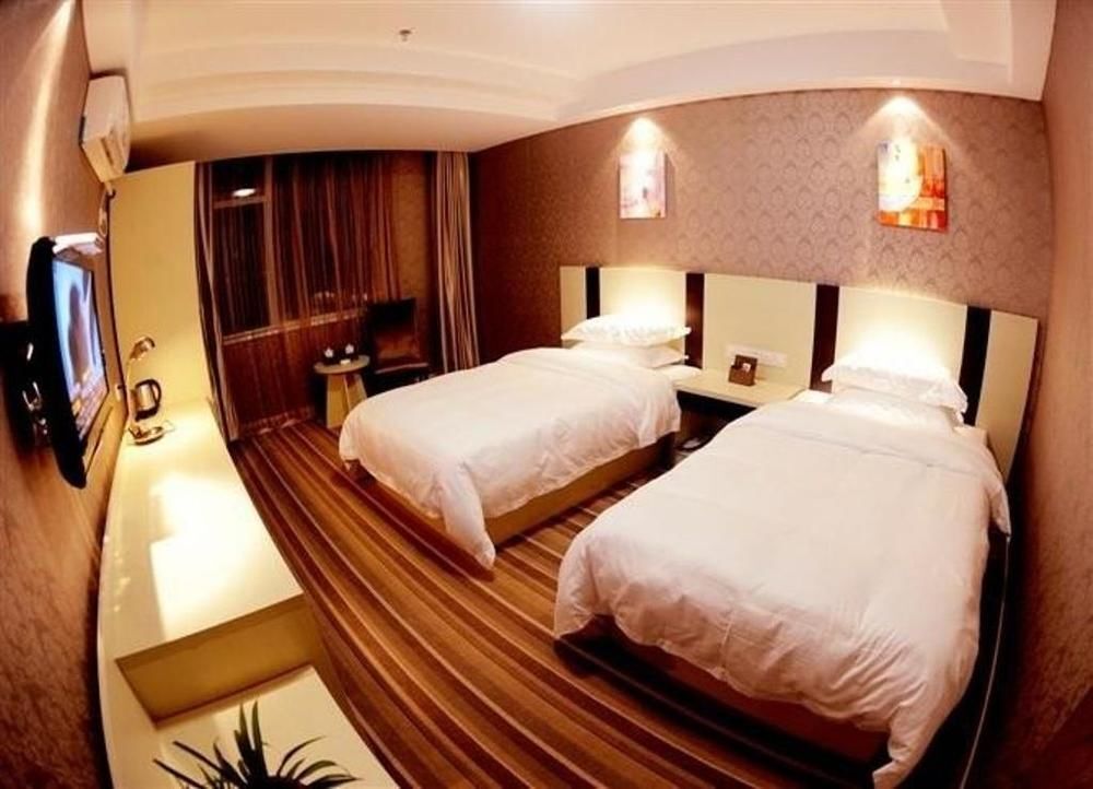 Шиянь: Ronghe Holiday Hotel