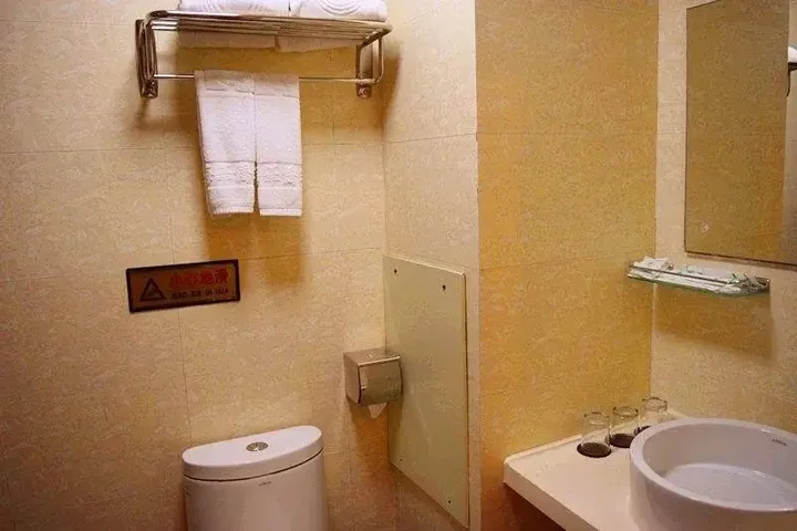 Бэйхай: Overseas Chinese Hotel Beihai