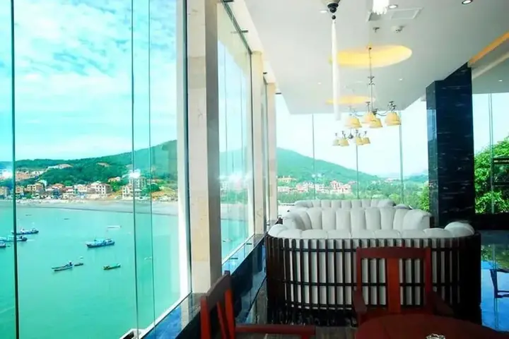 Чжоушань: Jinhao Cliff Hotel