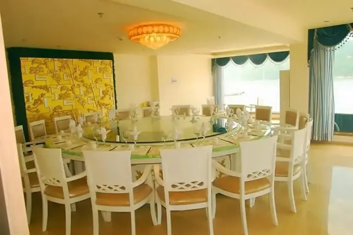 Чжоушань: Jinhao Cliff Hotel