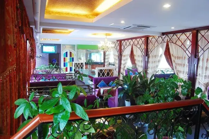 Бэйхай: Boutique Holiday Hotel (Beihai Beibuwan Square)