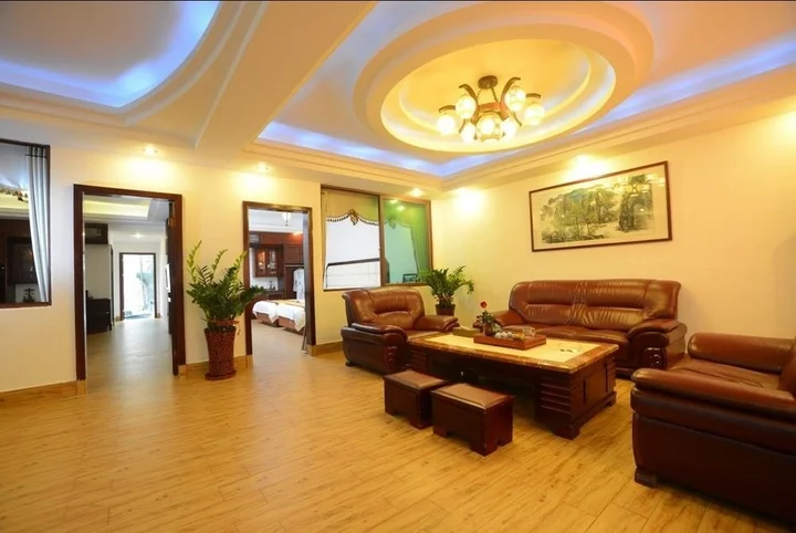 Янгиианг: Salt Water Hot Spring Mountain Villa