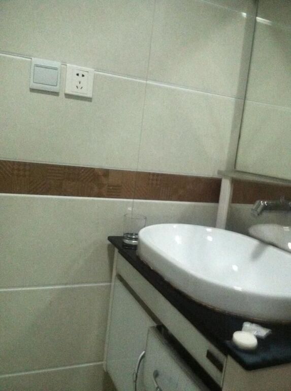 Жичжао: Rizhao Zheshang Hotel