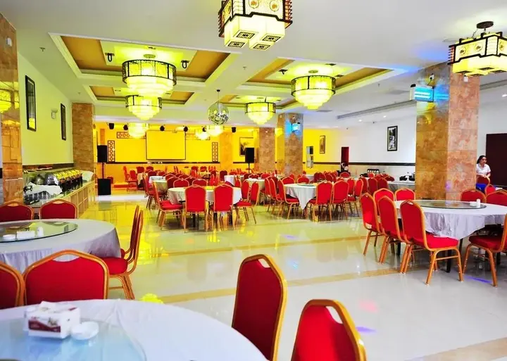 Луань: Guoshun Holiday Hostel