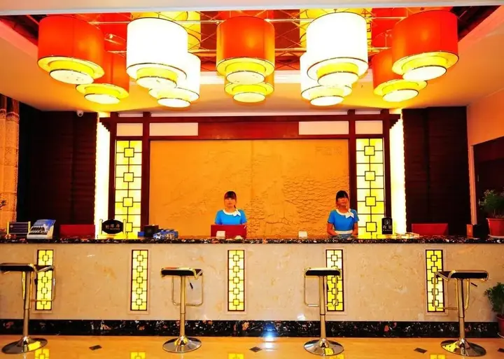 Луань: Guoshun Holiday Hostel