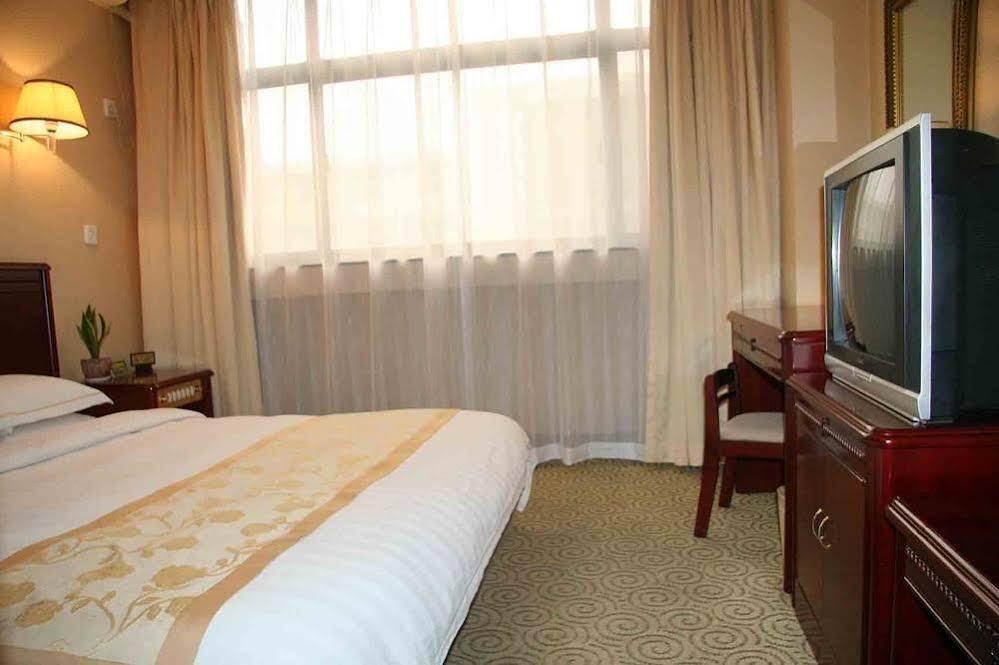 Чжэнчжоу: Zhengzhou Guangcheng Hotel