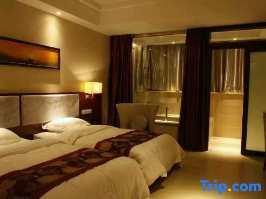 Шиянь: Ambassador Hotel (Wudangshan Flagship)