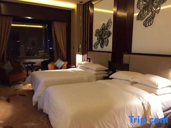 Шиянь: Ambassador Hotel (Wudangshan Flagship)
