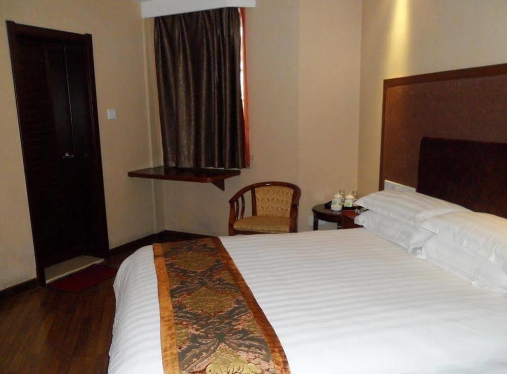 Тайчжоу: Jin Teng Business Hotel