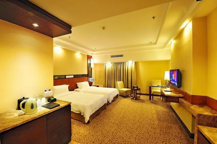 Чжаоцин: Peninsula Hotel - Zhaoqing
