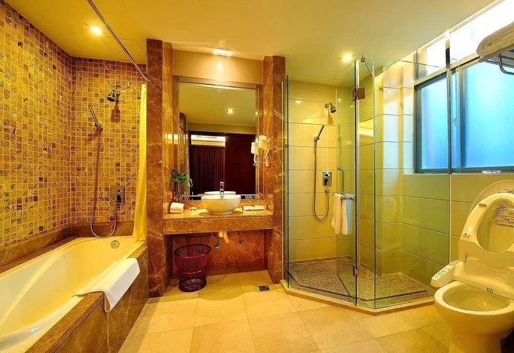 Чжаоцин: Peninsula Hotel - Zhaoqing