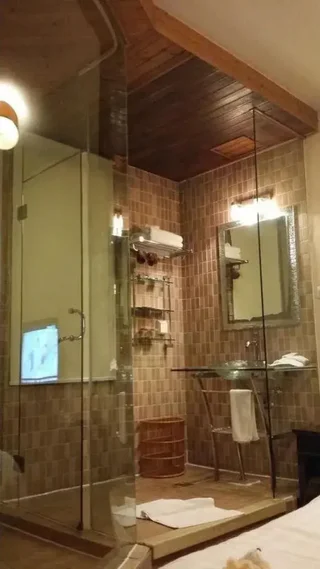 Цзинань: Shunhe Business Hotel - Jinan