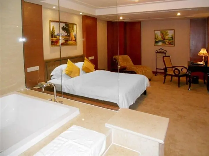 Суцянь: Elegance Hotel