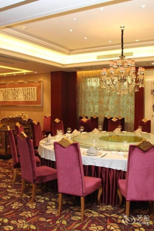 Лайян: Hongda Longmen Hotel