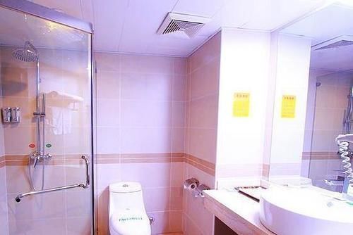 Циньчжоу: Guangmei Hotel - Qinzhou