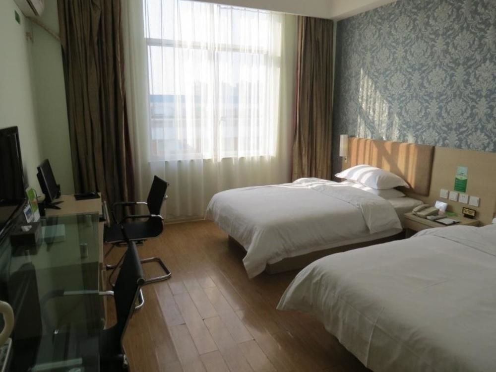 Циньчжоу: Jingtong Hotel