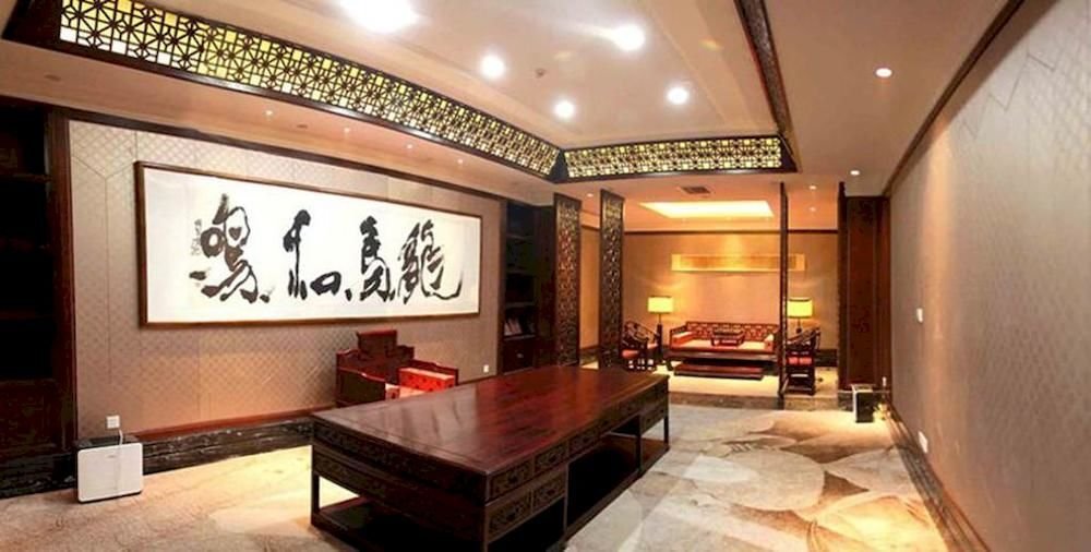 Шицзячжуан: Shijiazhuang Huaite Building
