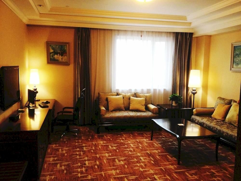 Шицзячжуан: Shijiazhuang Huaite Building