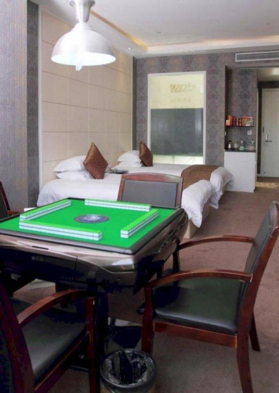 Тайчжоу: 1982 Theme Fashion Hotel - Taizhou