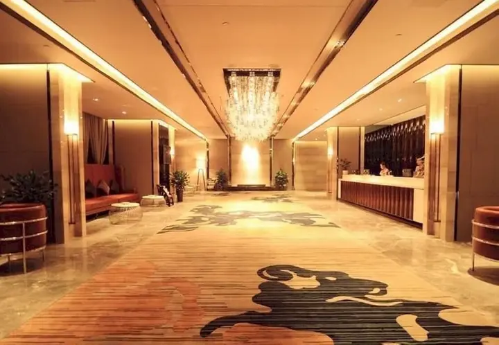 Дэян: Totem Impress Hotel