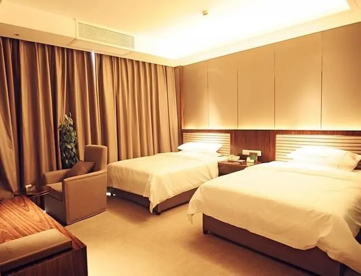 Дэян: Totem Impress Hotel